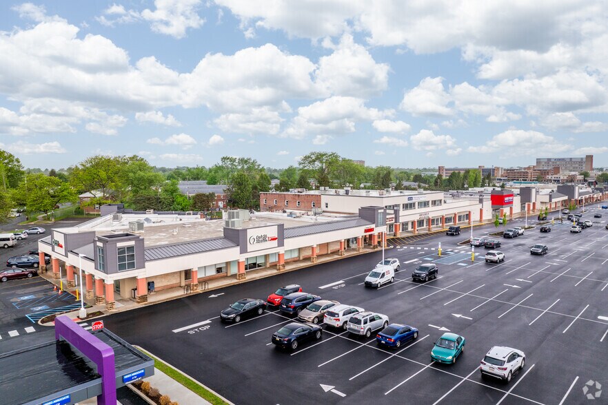 More Photos Of 2285 Schoenersville Rd, Bethlehem General Retail For Lease
