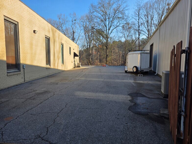 More Photos Of 138 Moose Loop Rd, Canton Warehouse For Sale