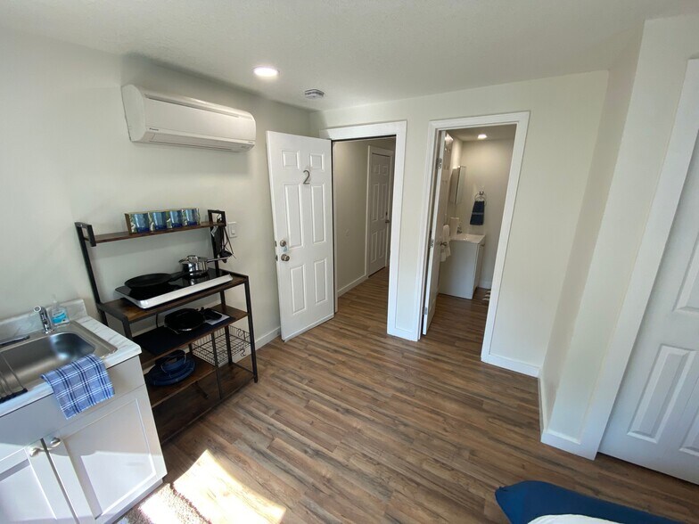More Photos Of 8705 E 63rd Trafficway, Kansas City Apartments For Sale
