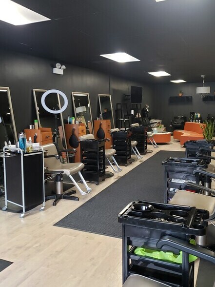 More Photos Of 1751-1757 W 95th St, Chicago Storefront Retail Residential For Sale