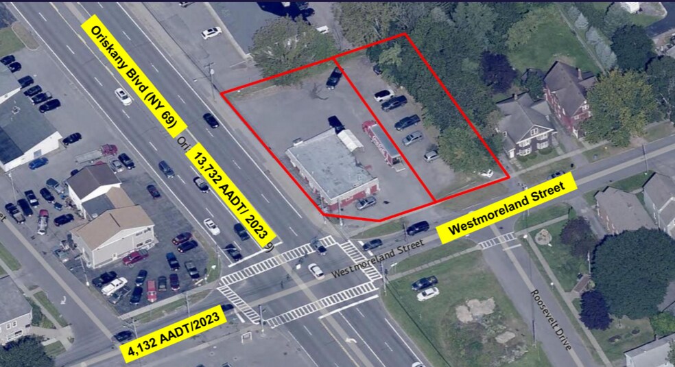 Primary Photo Of 200 Oriskany Blvd, Whitesboro General Retail For Sale