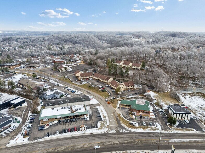 More Photos Of 159-167 Belle Forest Cir, Nashville Office For Sale