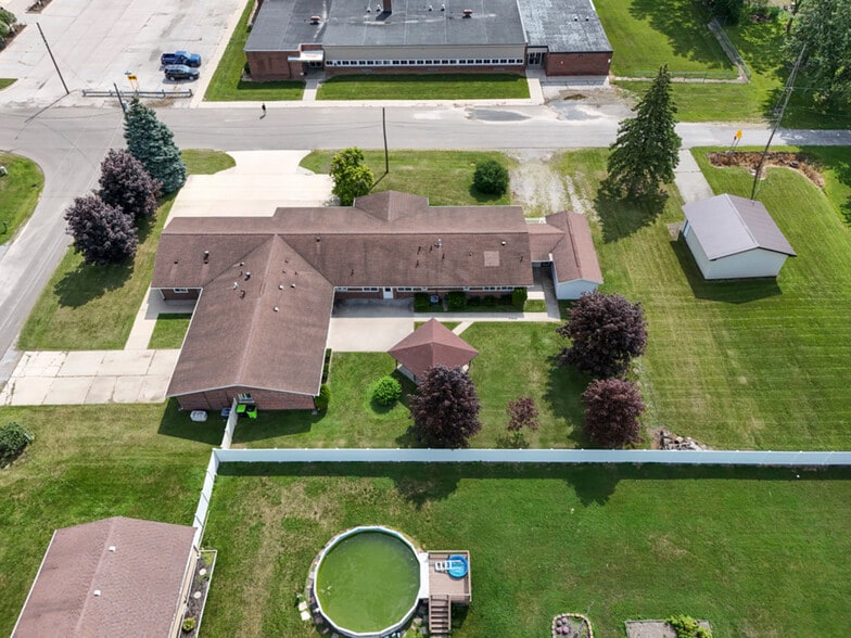 More Photos Of 200 S 4th St, Kawkawlin Assisted Living For Sale
