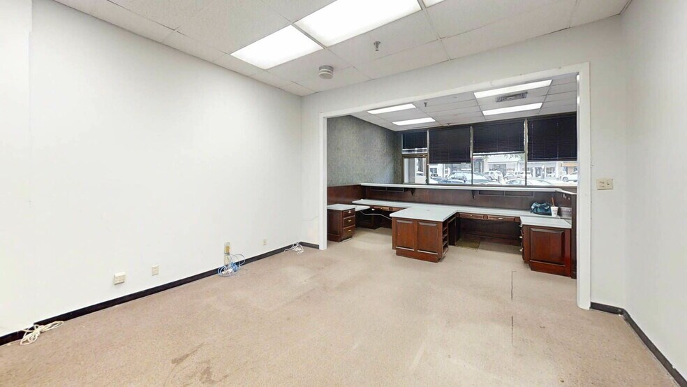 More Photos Of 1237 Broadway, Columbus Storefront For Sale