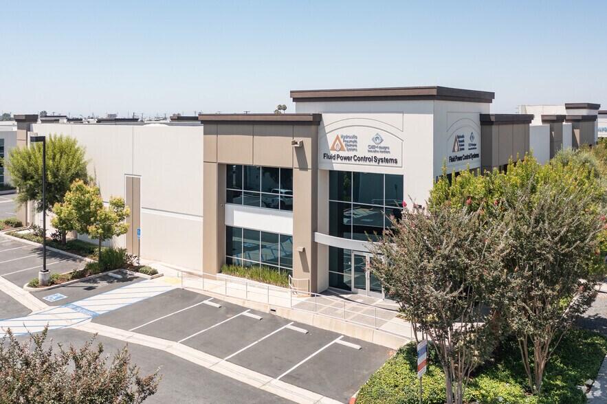 Primary Photo Of 1400 E Valencia Dr, Fullerton Warehouse For Lease