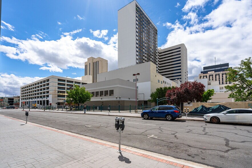 More Photos Of 219 University Way, Reno Apartments For Lease