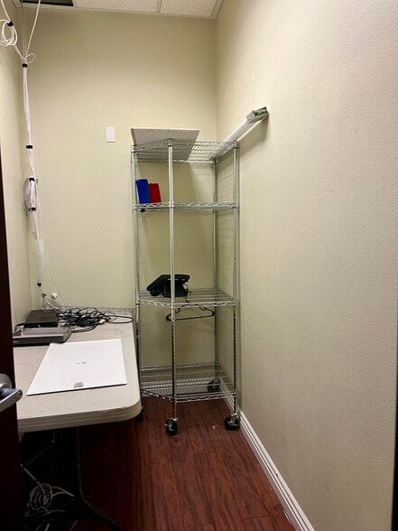 More Photos Of 6280 Spring Mountain Rd, Las Vegas Office For Sale