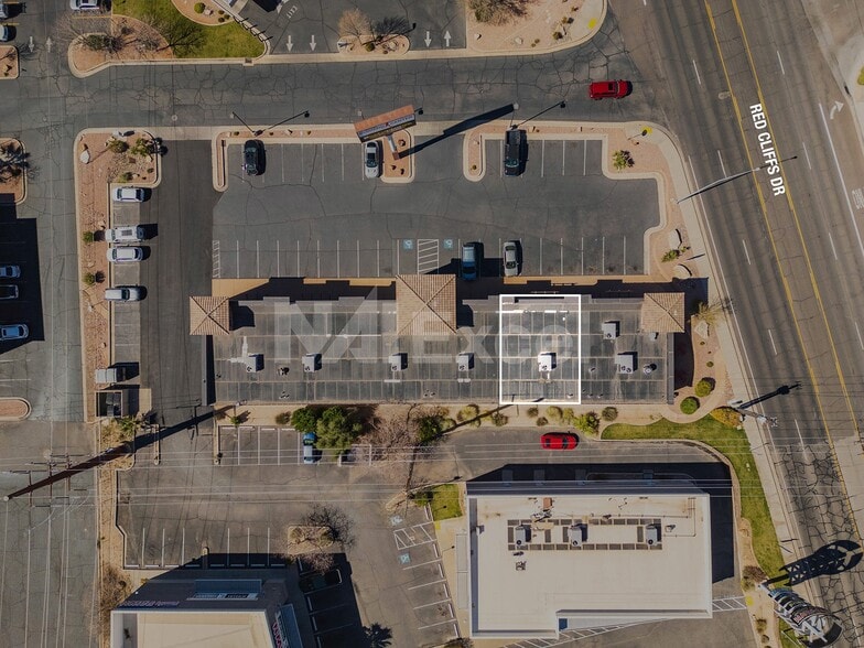 More Photos Of 2736 E Red Cliffs Dr, Saint George Freestanding For Lease