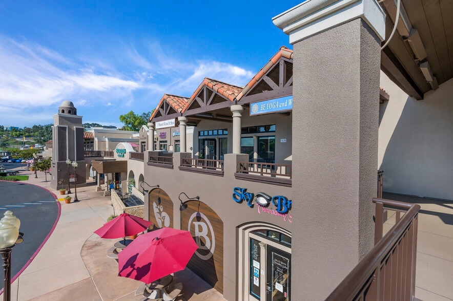 More Photos Of 11808-11868 Rancho Bernardo Rd, San Diego Unknown For Lease