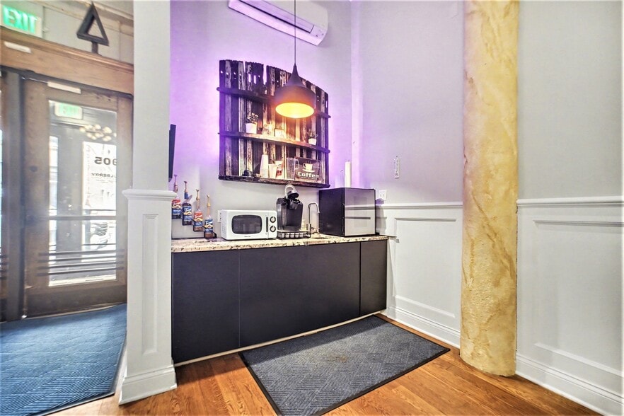 More Photos Of 905 Broadway Blvd, Kansas City Apartments For Sale