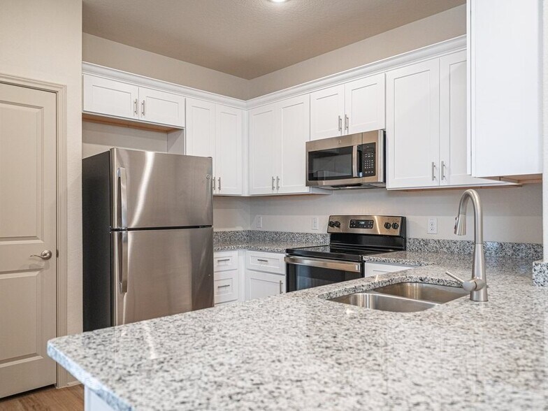 More Photos Of 6408 Segovia Ranch, San Antonio Apartments For Sale