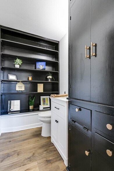 More Photos Of 2307 W Harris Ave, San Angelo Office Residential For Sale