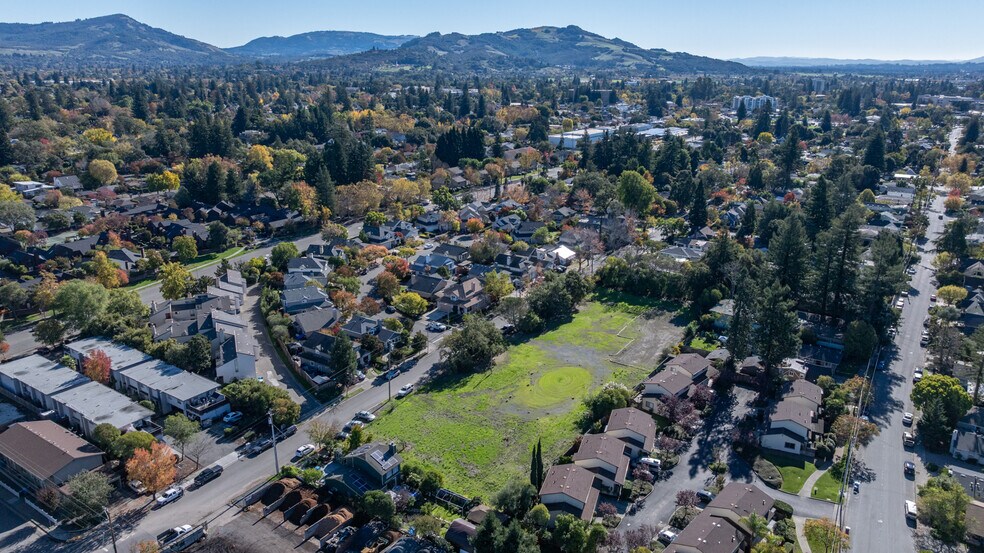 More Photos Of 1055 Wright St, Santa Rosa Land For Sale