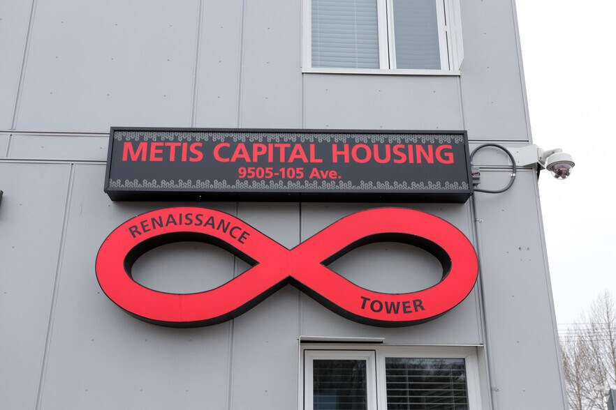 More Photos Of 9505 105th Ave NW, Edmonton Apartments For Lease