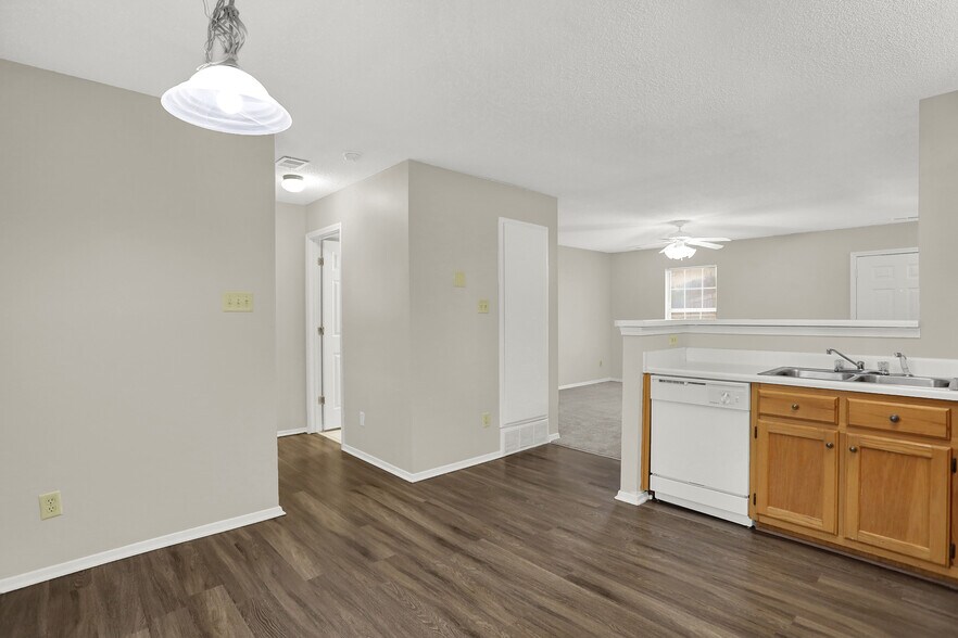 More Photos Of , Southaven Multifamily For Sale