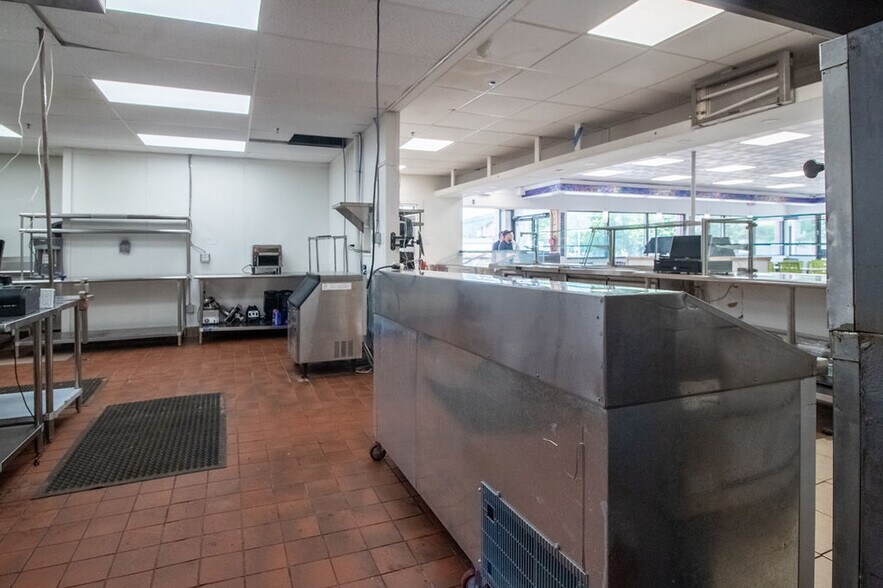 More Photos Of 127 S Main St, Ellenville Fast Food For Sale