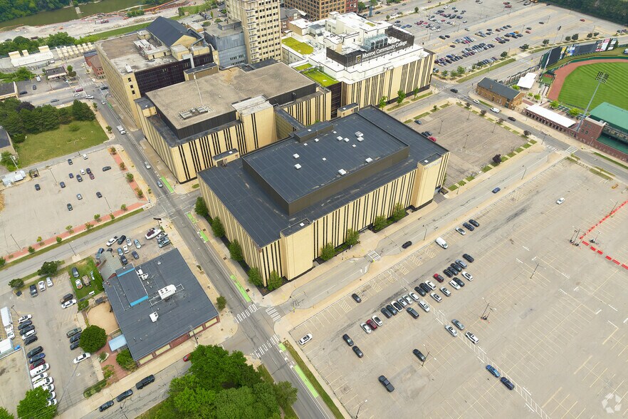 More Photos Of 150 Verona St, Rochester Office For Sale