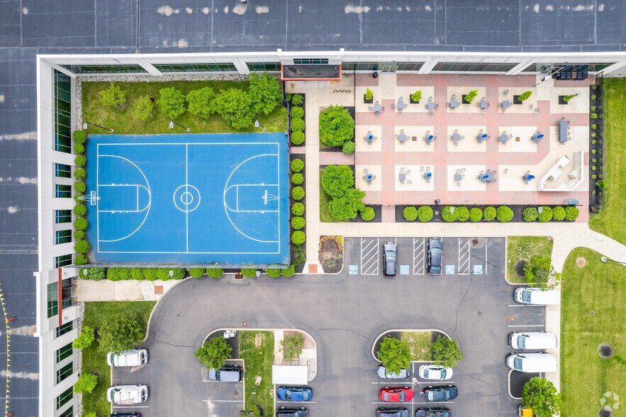 More Photos Of 1100-1140 Virginia Dr, Fort Washington Office For Lease