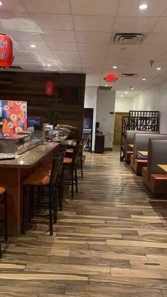 More Photos Of 9539 Braddock Rd, Fairfax General Retail For Lease