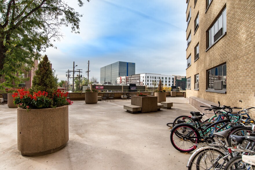 More Photos Of 901 N Sherman St, Denver Apartments For Lease