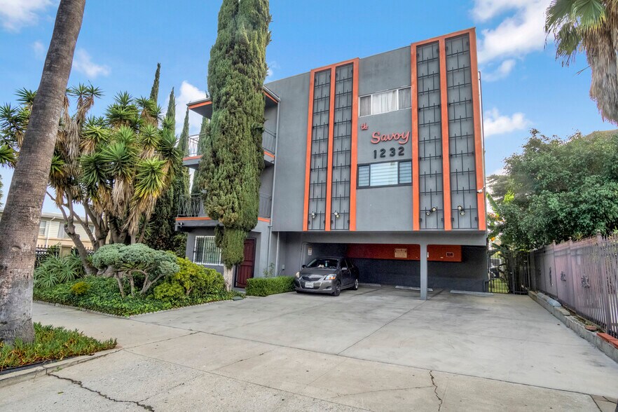 Primary Photo Of 1232 S Bronson Ave, Los Angeles Apartments For Sale