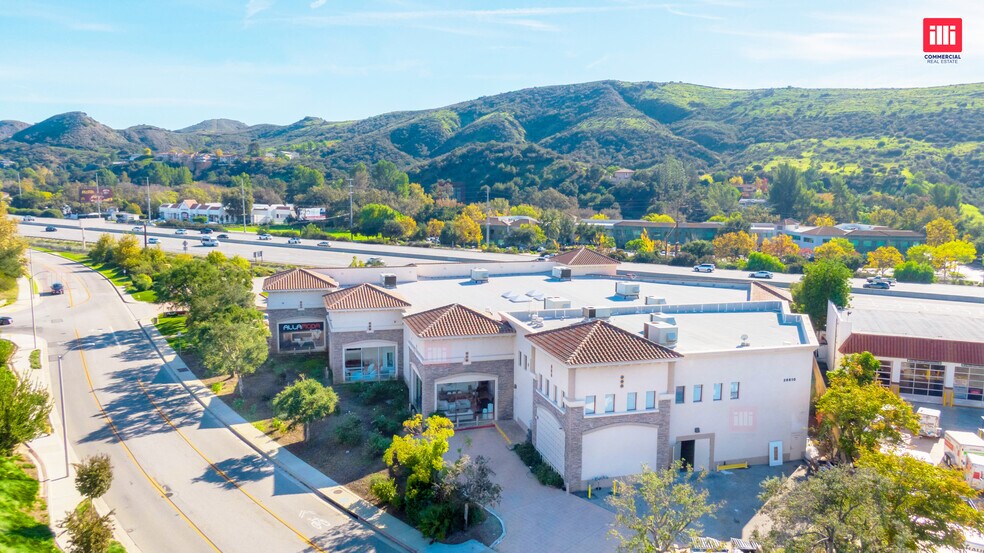 More Photos Of 28610 Canwood St, Agoura Hills Freestanding For Lease