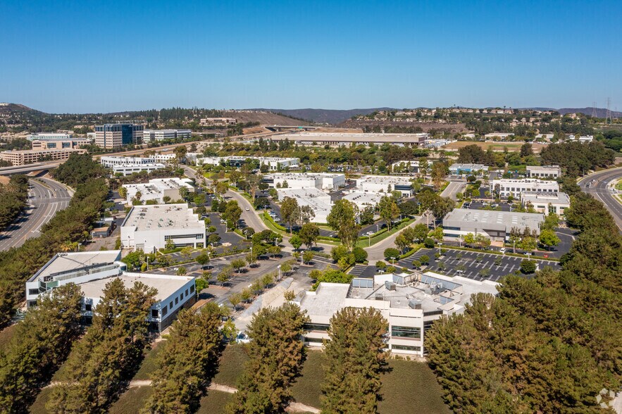 More Photos Of 120 Columbia, Aliso Viejo Light Manufacturing For Lease