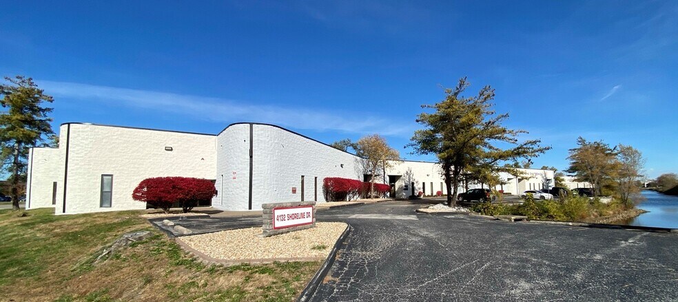 More Photos Of 4132 Shoreline Dr, Earth City Warehouse For Lease