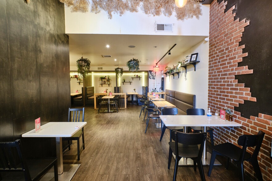 More Photos Of 133-40 37th Ave, Flushing Storefront Retail Residential For Sale