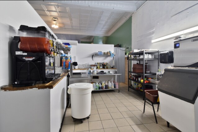 More Photos Of 118 E Main St, Dwight General Retail For Sale