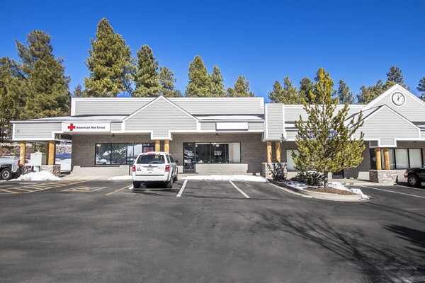 More Photos Of 1750 S Railroad Springs Blvd, Flagstaff Storefront Retail Office For Lease