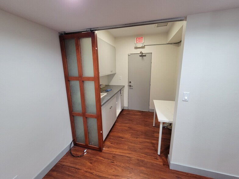 More Photos Of 3231 Waring Ct, Oceanside Medical For Sale