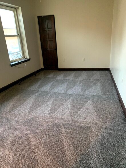 More Photos Of 1811 Butler St, Easton Storefront Retail Residential For Sale