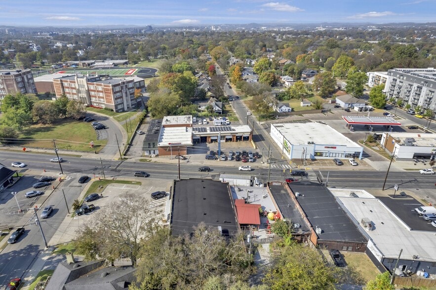More Photos Of 407 Gallatin Ave, Nashville Restaurant For Lease