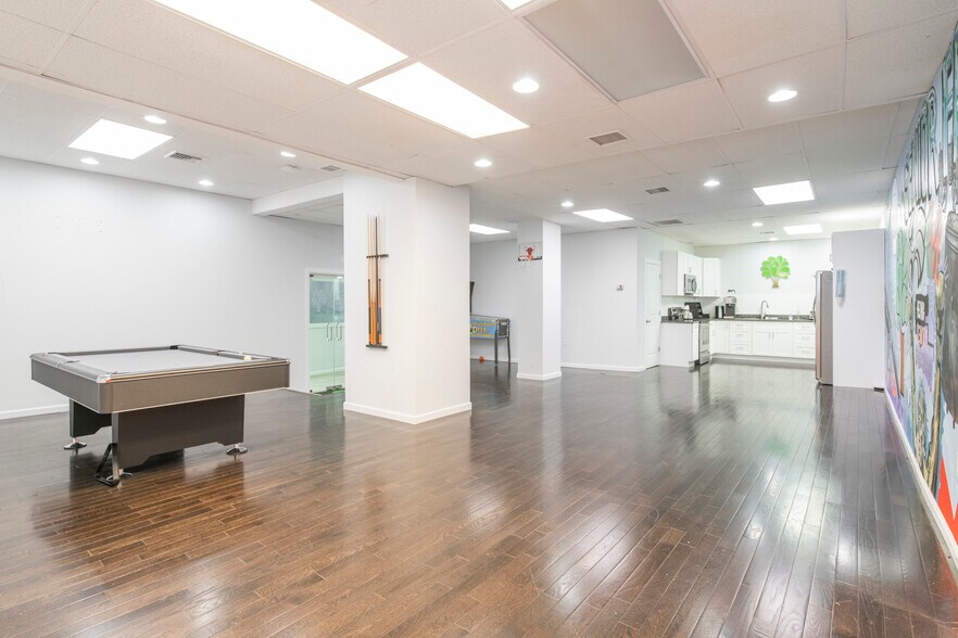 More Photos Of 813 N 5th St, Philadelphia Apartments For Lease