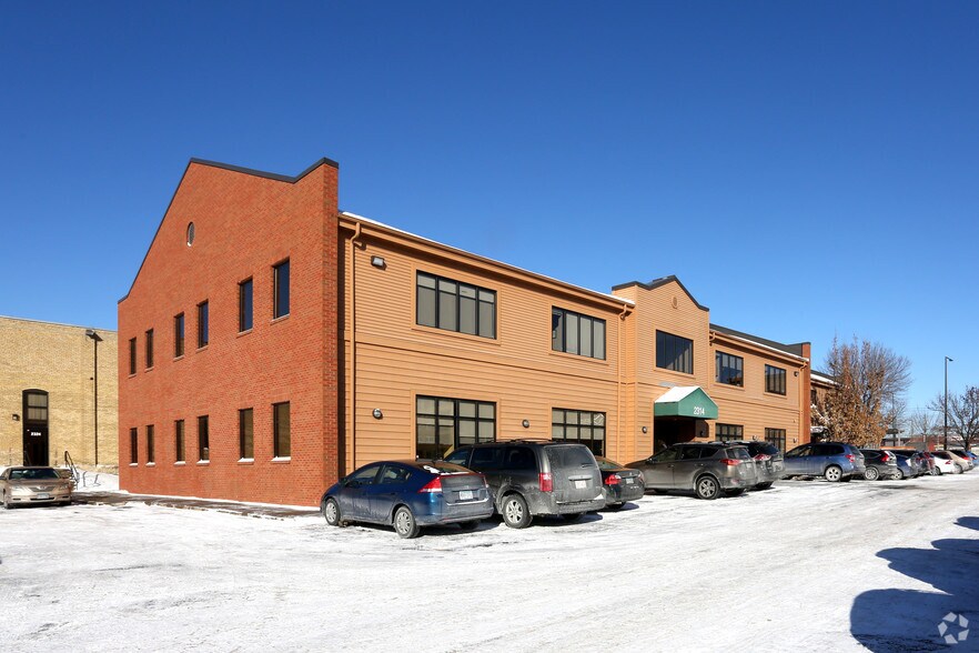 More Photos Of 2314 University Ave W, Saint Paul Office For Lease