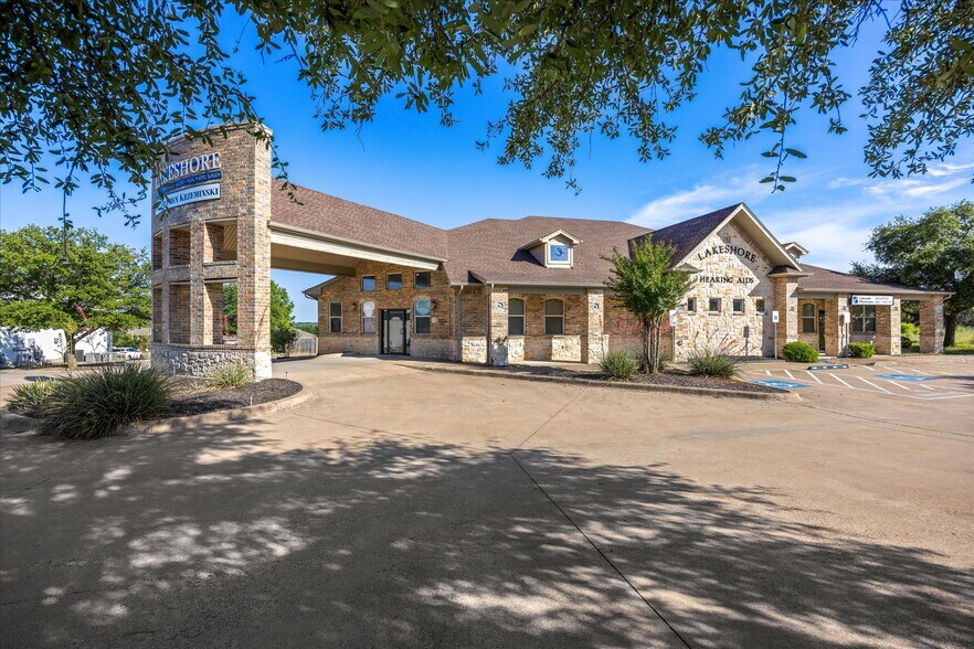 More Photos Of 1305 Paluxy Rd, Granbury Medical For Sale