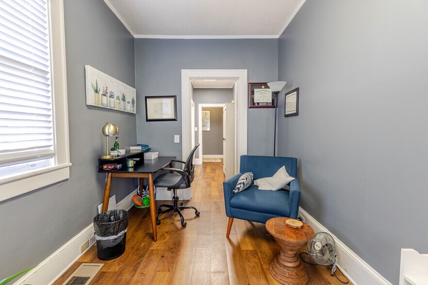 More Photos Of 2036 E 7th St, Charlotte Loft Creative Space For Sale