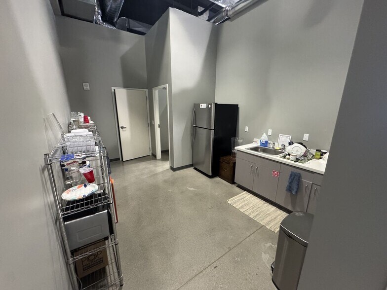 More Photos Of 740 Michigan St NE, Grand Rapids Apartments For Lease