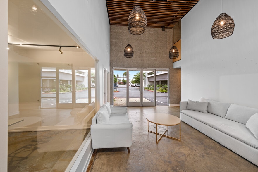 More Photos Of 1811-1855 Centinela Ave, Santa Monica Unknown For Lease