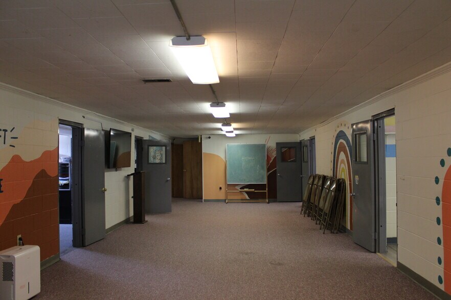More Photos Of 1409 W Kirkwood Ave, Bloomington Religious Facility For Sale