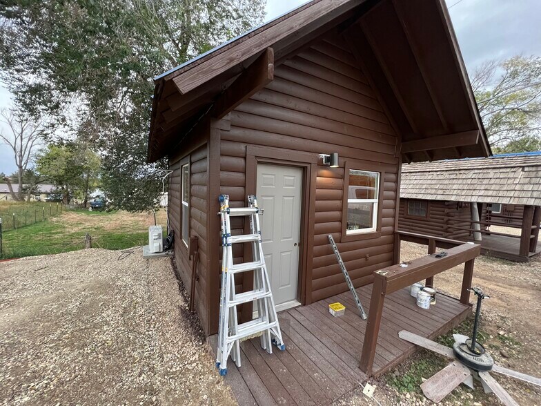 More Photos Of 348 S Main St, Monticello Trailer Camper Park For Sale