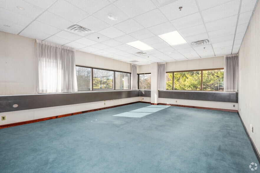 Photo of 2nd Floor Ste 207