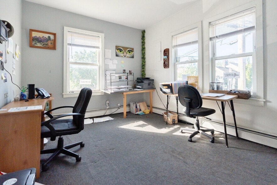 More Photos Of 19 N Front St, New Paltz Freestanding For Sale