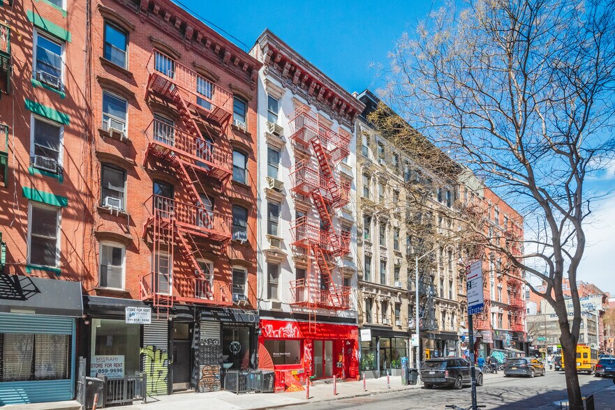 More Photos Of 133 Eldridge St, New York Storefront Retail Residential For Lease