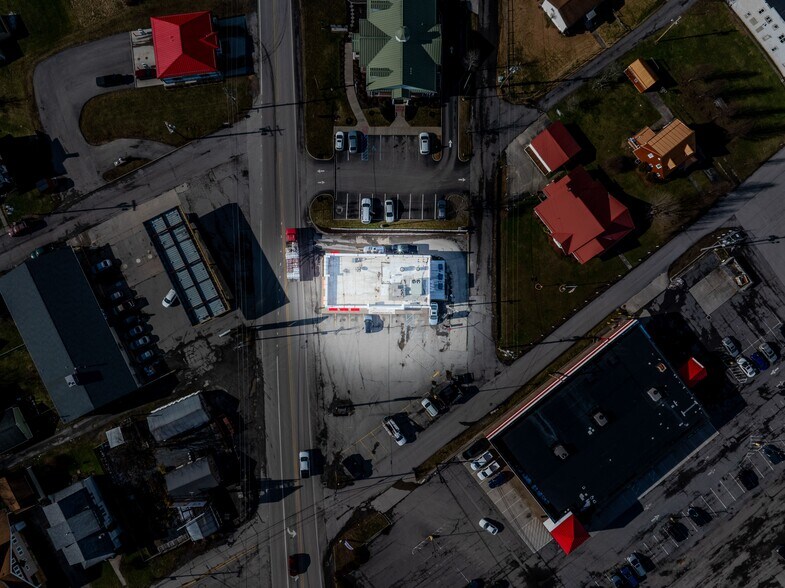 More Photos Of 104 N Pike St, Grafton Fast Food For Sale