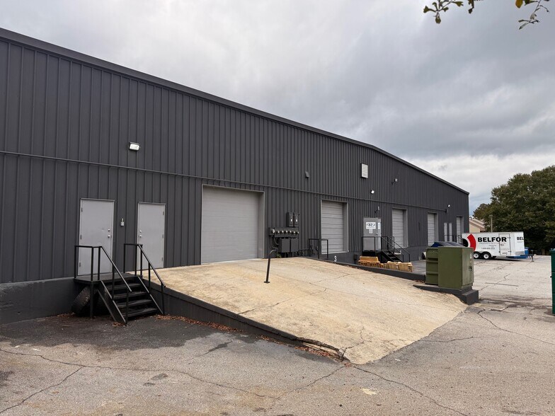 More Photos Of 200 Cleveland Rd, Bogart Office For Lease