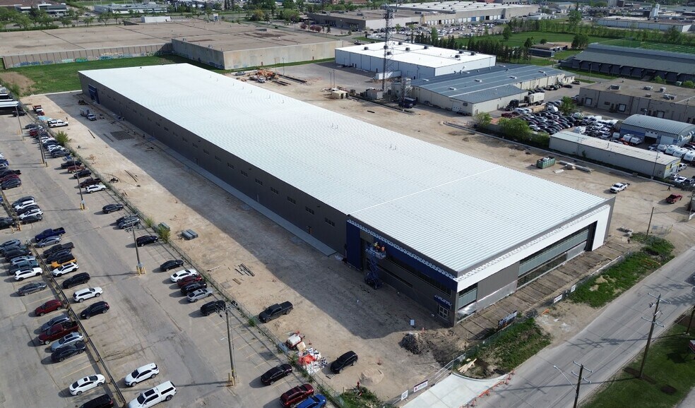 Primary Photo Of 1455 Clarence ave, Winnipeg Industrial For Lease