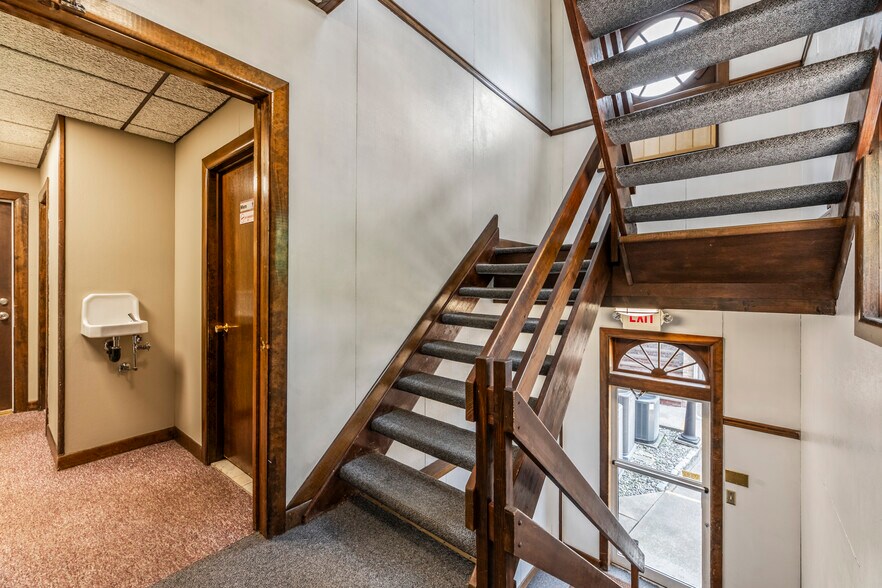 More Photos Of 330 Milltown Rd, East Brunswick Office For Sale