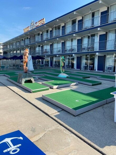 More Photos Of 6101 Atlantic Ave, Wildwood Crest Hotel For Sale